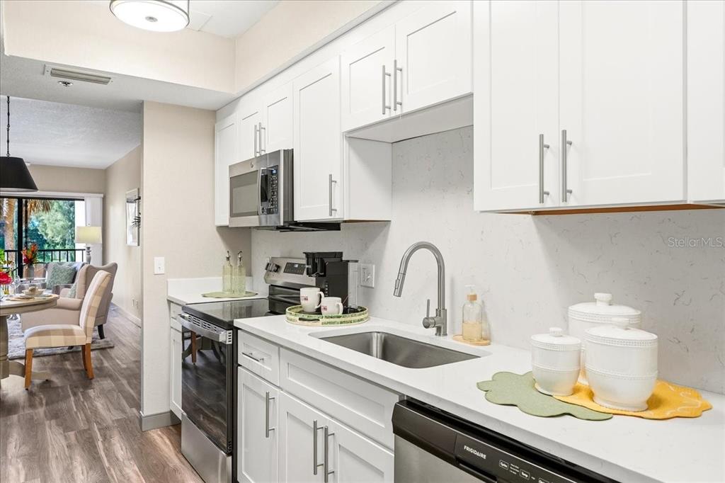 4540 Bee Ridge Road, Unit 175 Sarasota, FL 34233 - Photo 9 of 50