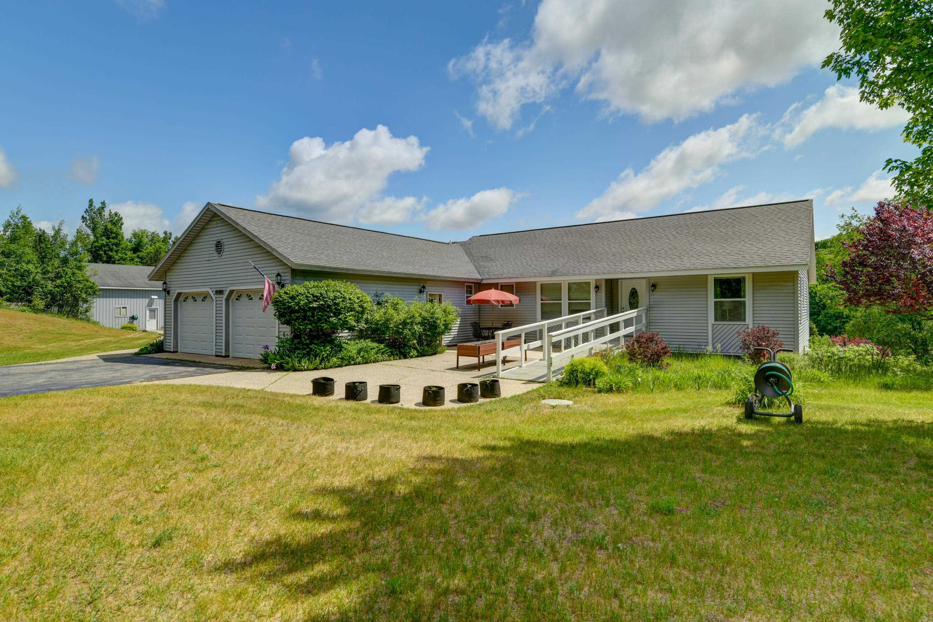 8155 Blackman Road Kingsley, MI 49649 - Photo 4 of 66