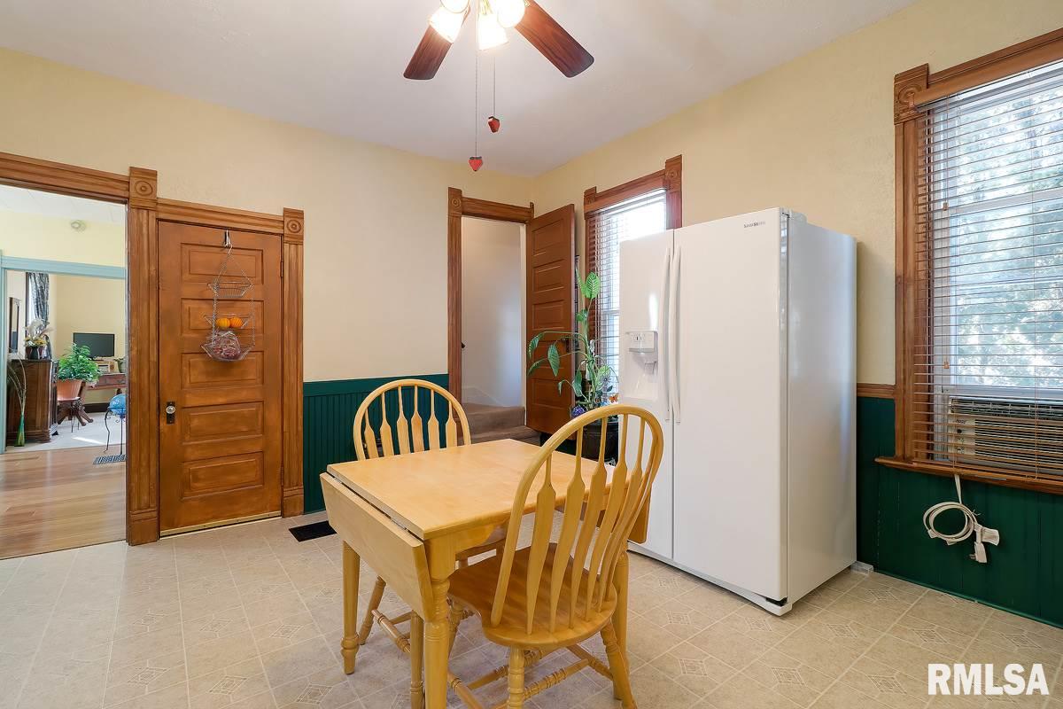 2904 Telegraph Road Davenport, IA 52804 - Photo 10 of 19 Gallery Image 10