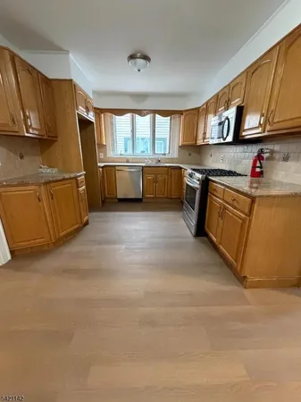 $2,500 | 12 Patten Place, Newark, NJ 07112