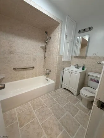 $2,500 | 12 Patten Place, Newark, NJ 07112