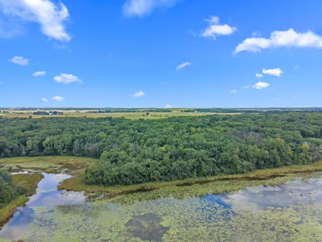 $2,199,700 | Lt0 Green Lake Drive, La Grange, WI 53121