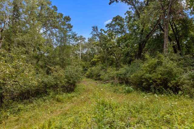 $2,199,700 | Lt0 Green Lake Drive, La Grange, WI 53121