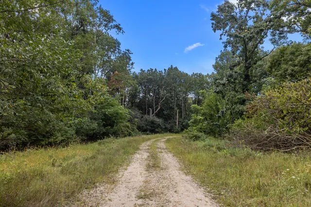 $2,199,700 | Lt0 Green Lake Drive, La Grange, WI 53121