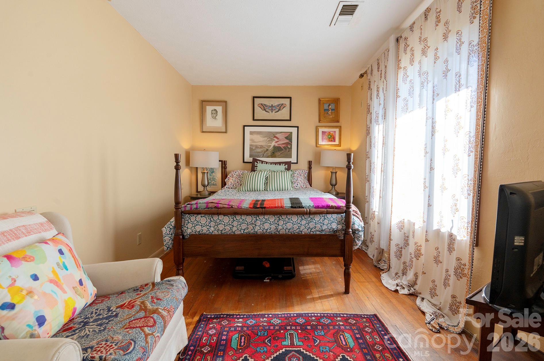 34 Oakley Road Asheville, NC 28803 - Photo 9 of 13