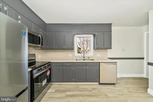 $369,000 | 17208 Amber Drive, Hagerstown, MD 21740