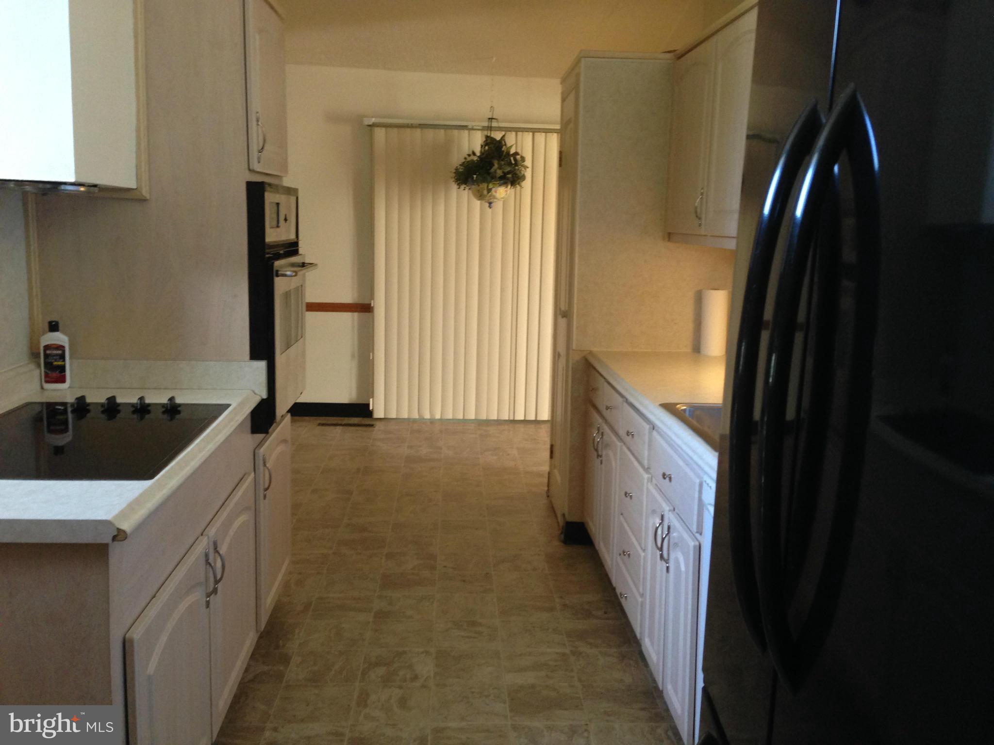 4713 Duncannon Road Baltimore, MD 21208 - Photo 16 of 21 Kitchen
