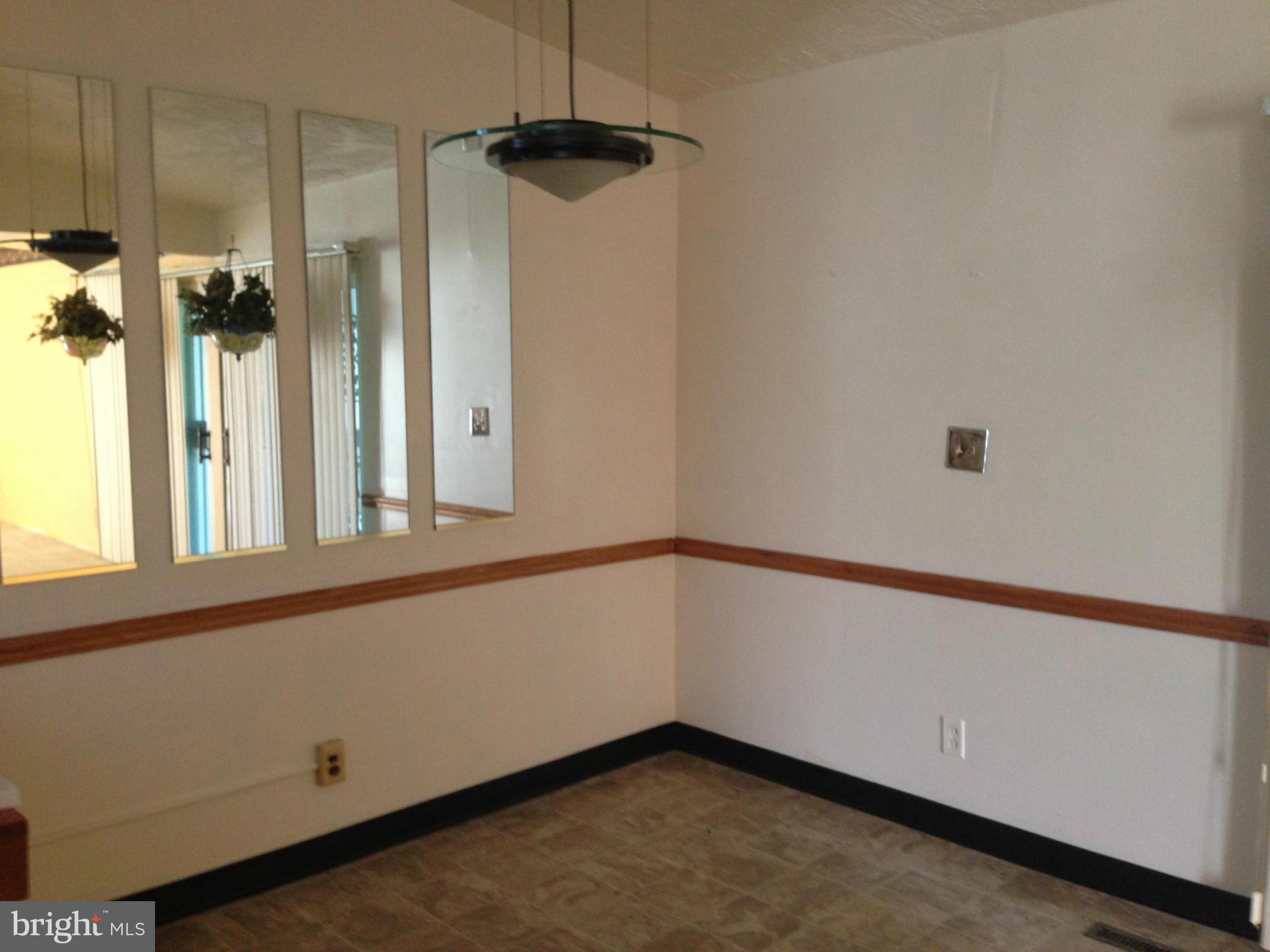 4713 Duncannon Road Baltimore, MD 21208 - Photo 18 of 21 Interior (General)