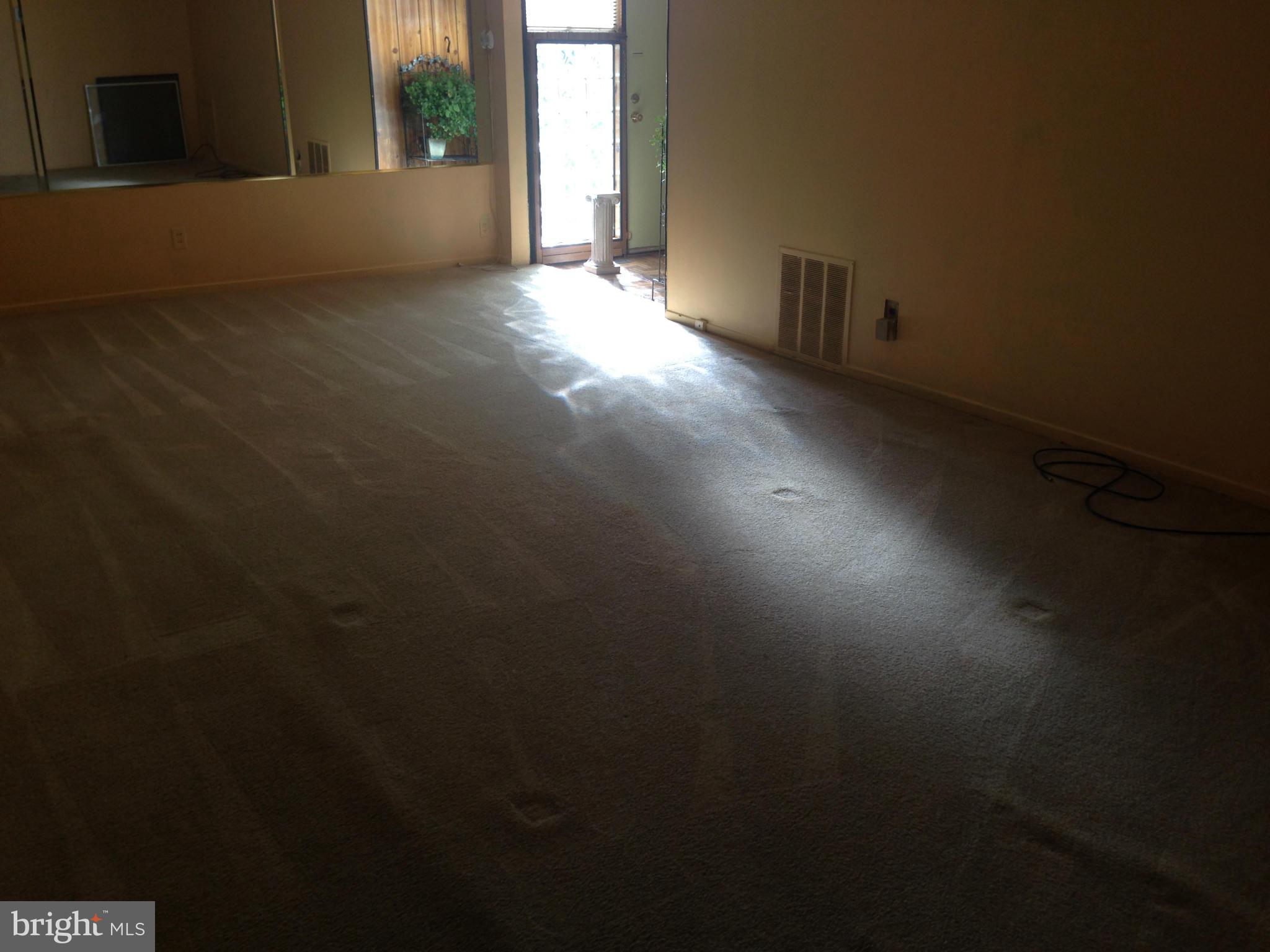4713 Duncannon Road Baltimore, MD 21208 - Photo 19 of 21 Living Room