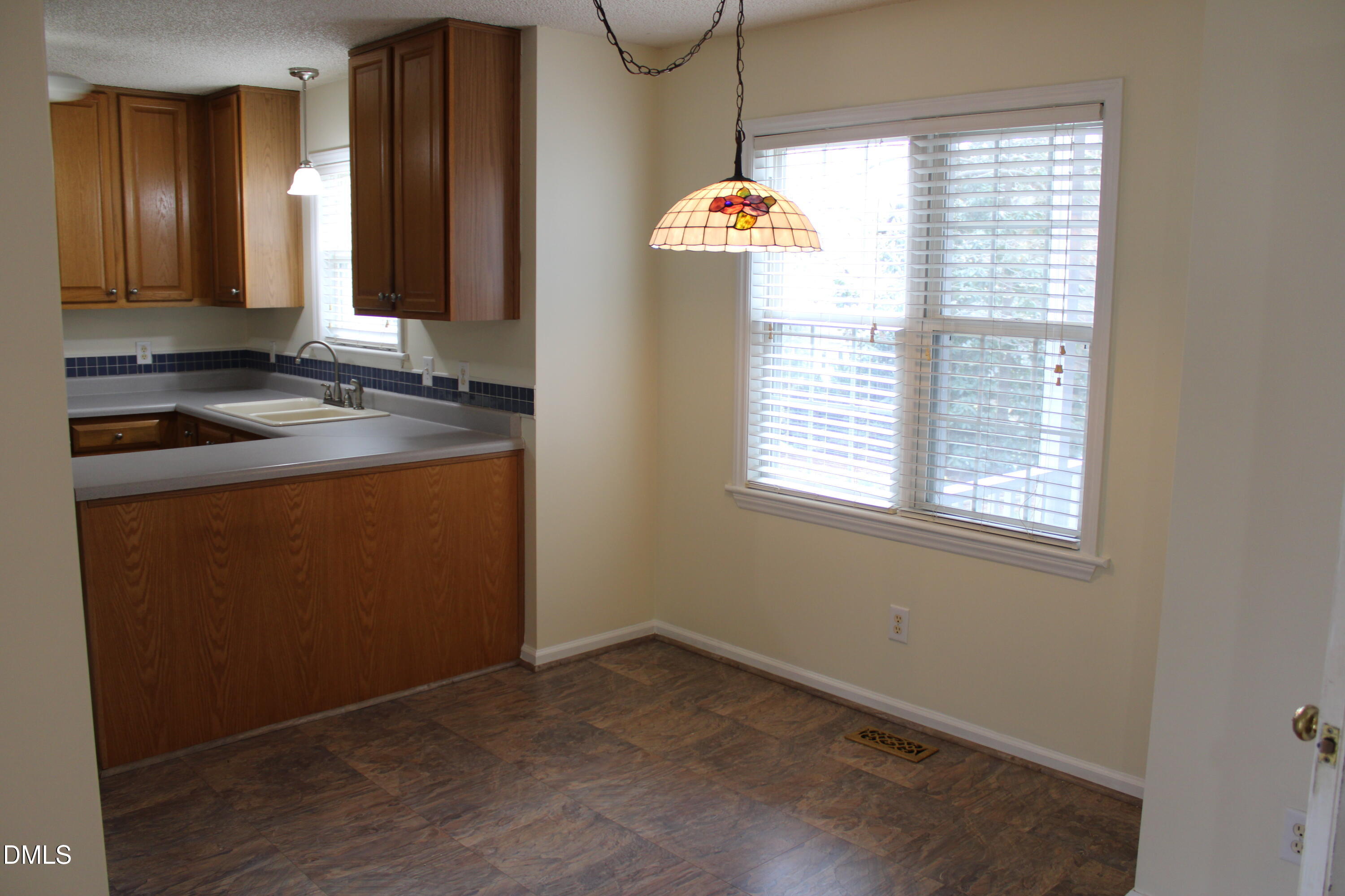 700 Adirondack Place Garner, NC 27529 - Photo 5 of 24 IMG_9310