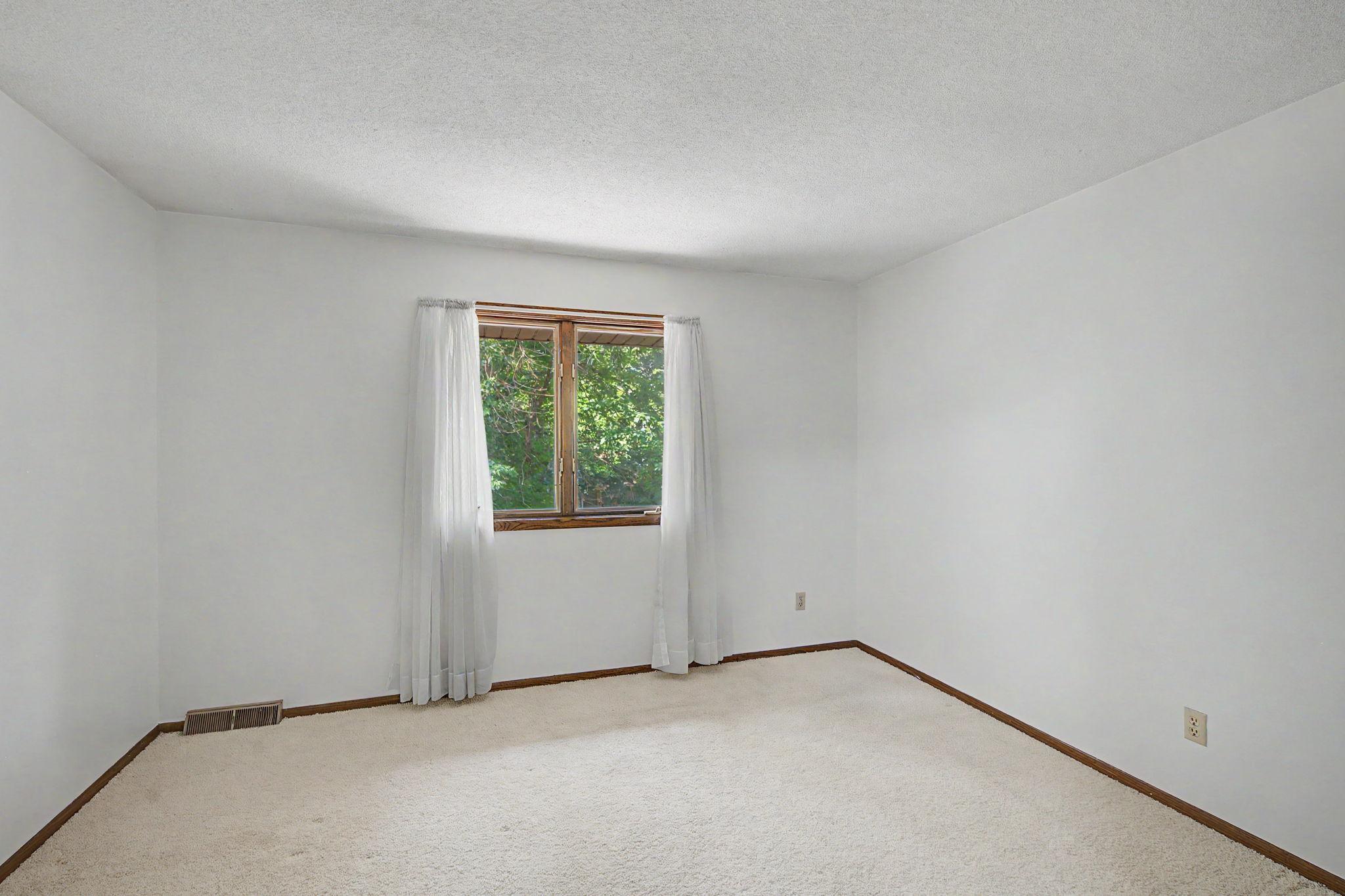1498 North Danube Road Fridley, MN 55432 - Photo 19 of 52 Gallery Image 19