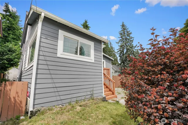 $865,000 | 8739 17th Avenue Northwest, Seattle, WA 98117