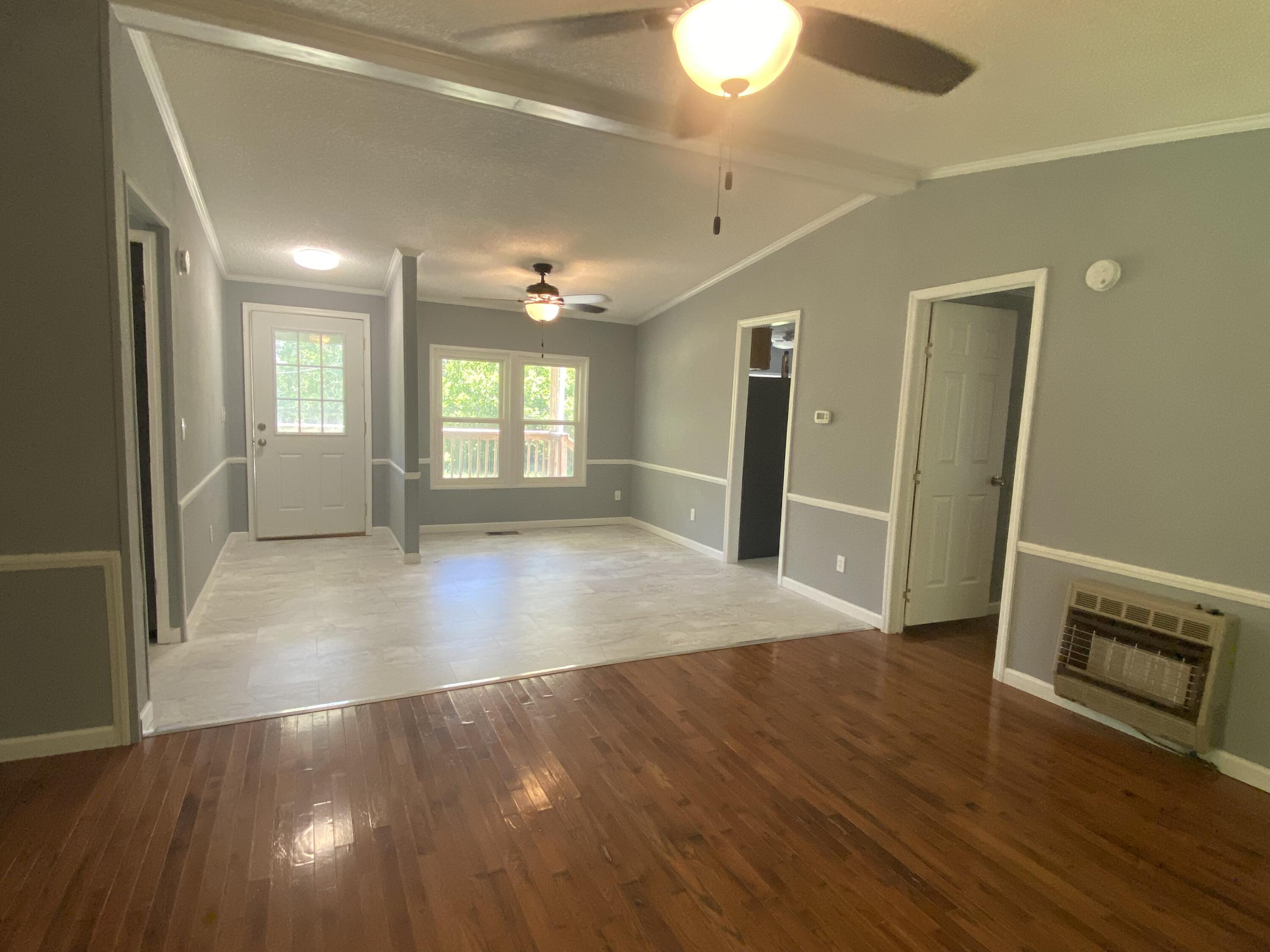 56 Wood Terrace Road Ringgold, GA 30736 - Photo 3 of 33 FRONT DOOR/DINING