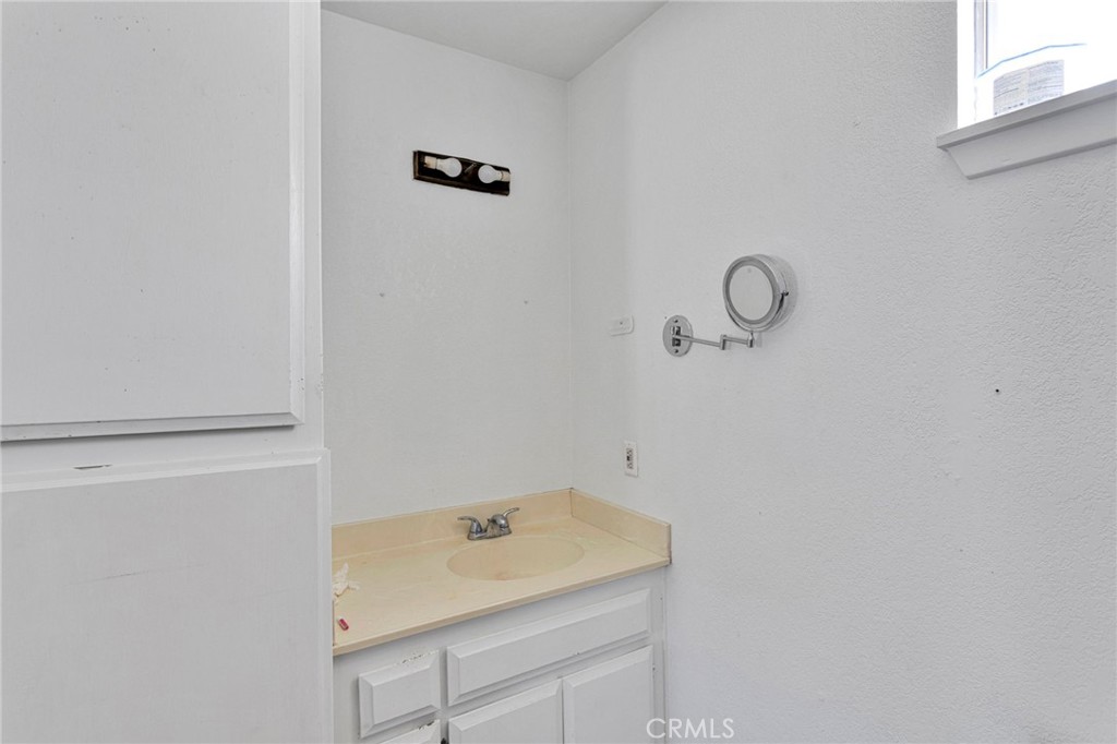 18969 Pachappa Road Apple Valley, CA 92307 - Photo 55 of 75