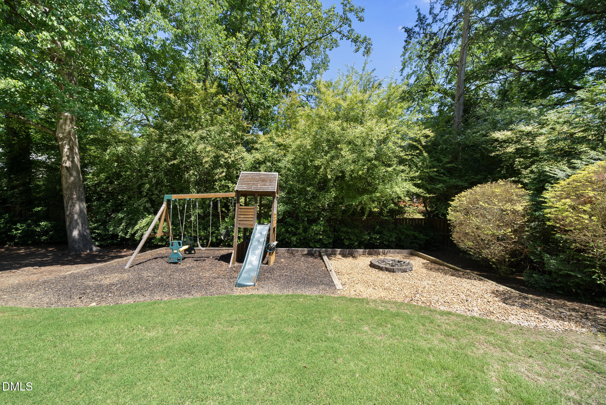 5400 Sweetbriar Drive Raleigh, NC 27609 - Photo 40 of 46 DSC01897