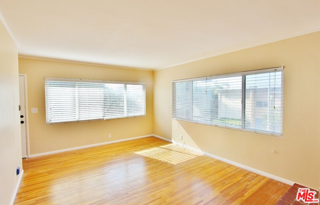 380 Pershing Drive Playa del Rey, CA 90293 - Photo 6 of 18