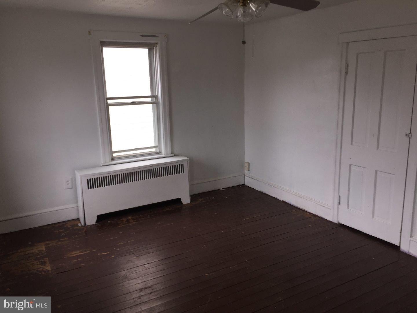 222 Cleveland Avenue Riverside, NJ 08075 - Photo 8 of 16 Bedroom - Main
