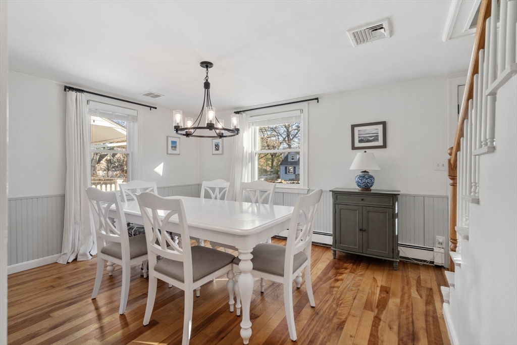 11 Londonderry Road Framingham, MA 01701 - Photo 16 of 38 Gallery Image 16