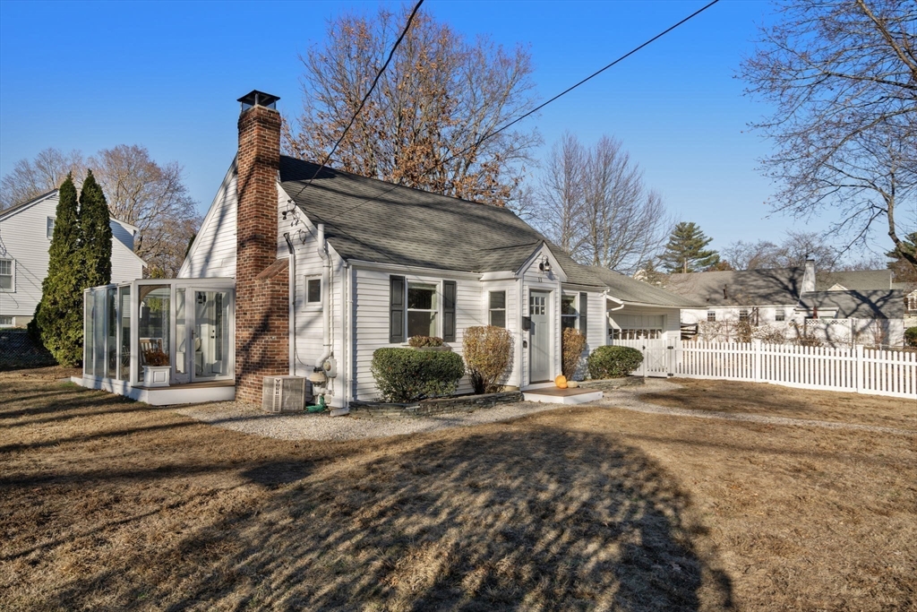 11 Londonderry Road Framingham, MA 01701 - Photo 30 of 38 Gallery Image 30