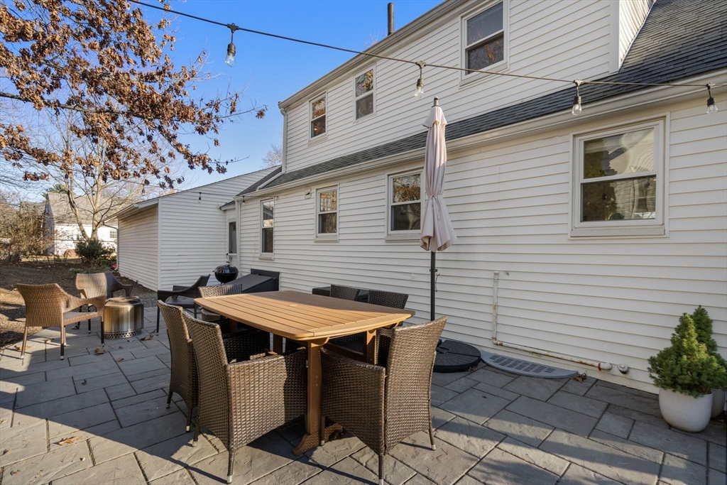 11 Londonderry Road Framingham, MA 01701 - Photo 34 of 38 Gallery Image 34