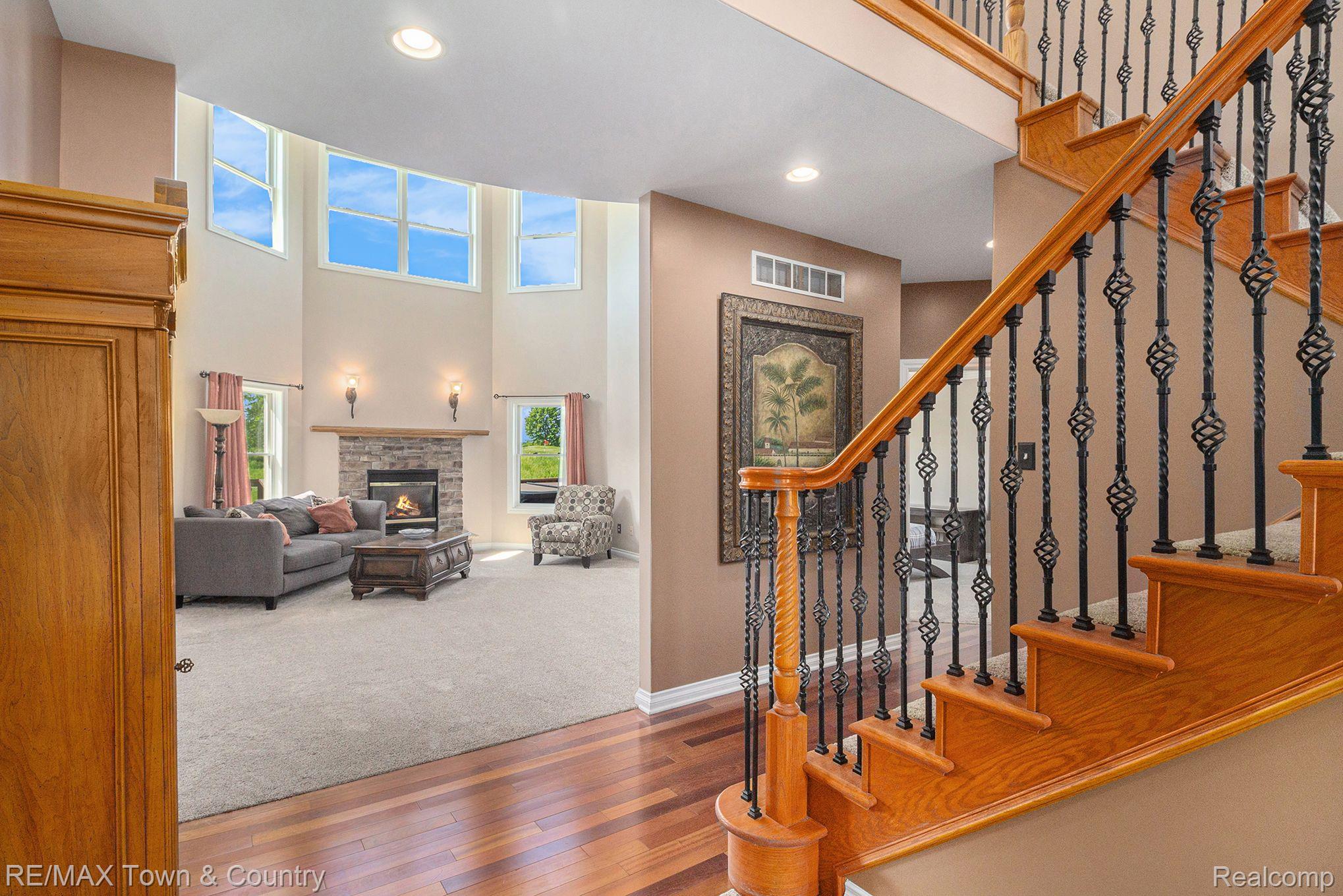 9170 Copper Ridge Way Davison, MI 48423 - Photo 5 of 44