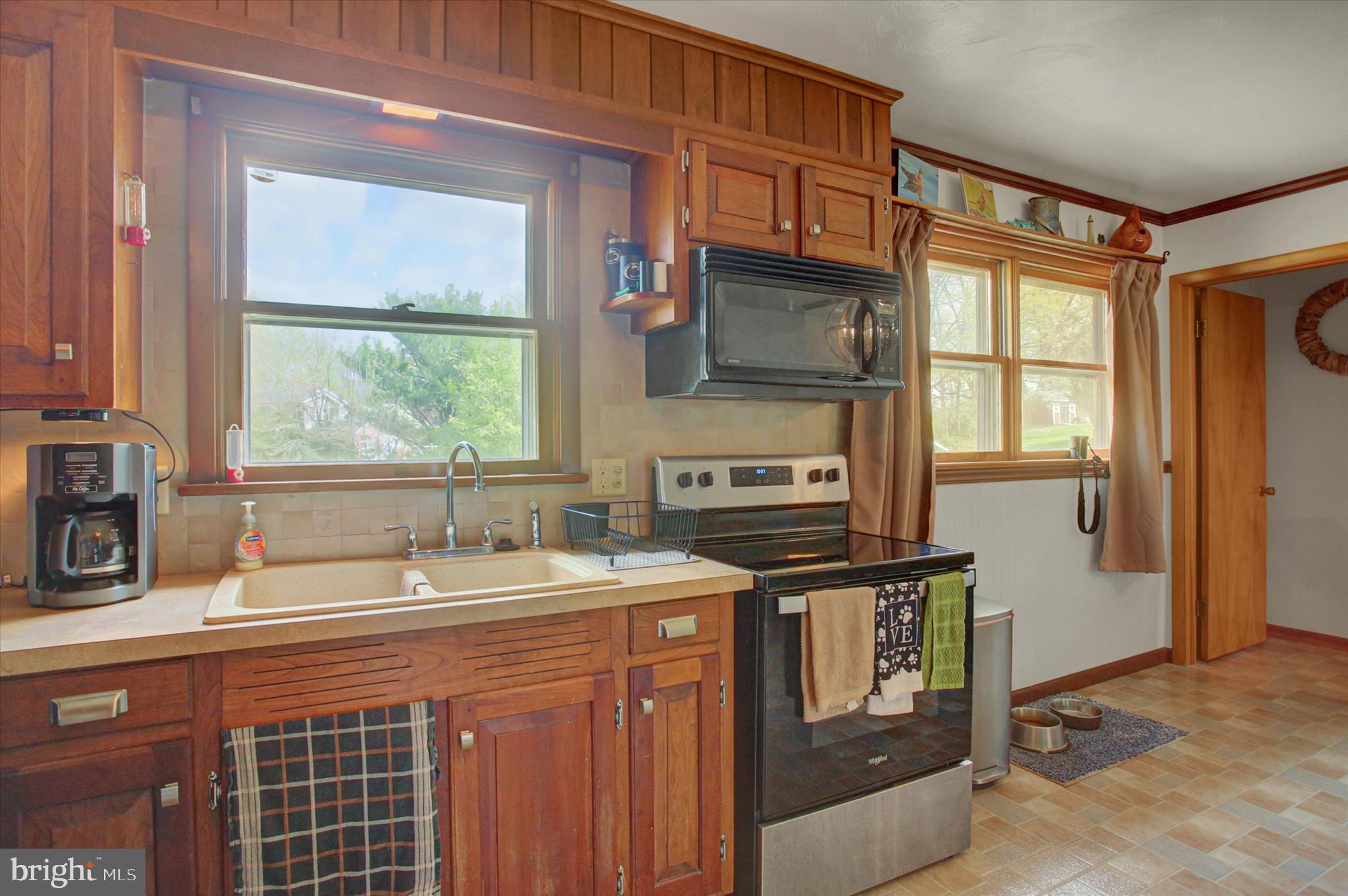 1561 Lakeshore Drive Chambersburg, PA 17202 - Photo 16 of 44 kitchen w/ door going down to basement