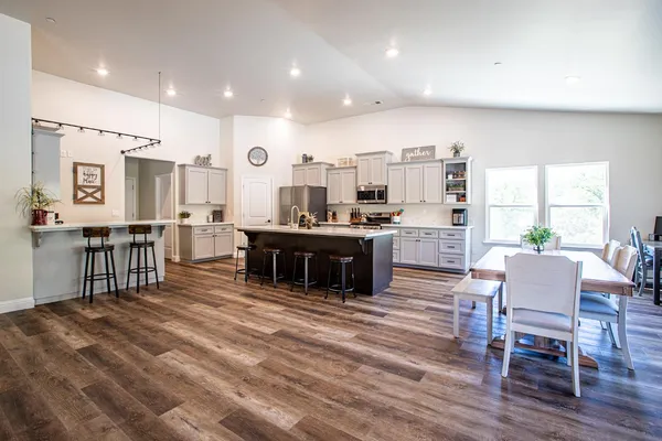 $699,000 | 29200 Acorn Court, Coarsegold, CA 93614