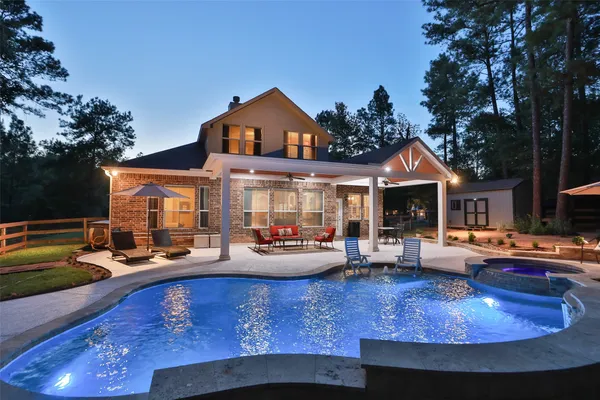 $765,000 | 11010 Crawford Circle, Montgomery, TX 77316