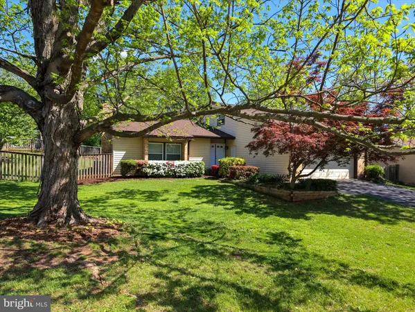 $650,000 | 20 Running Brook Lane, Sterling, VA 20164