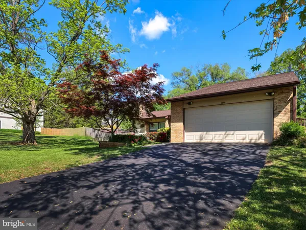 $650,000 | 20 Running Brook Lane, Sterling, VA 20164