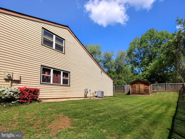 $650,000 | 20 Running Brook Lane, Sterling, VA 20164