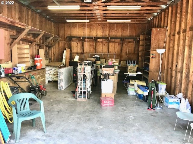 370 Lombard Lane Eugene, OR 97404 - Photo 4 of 19