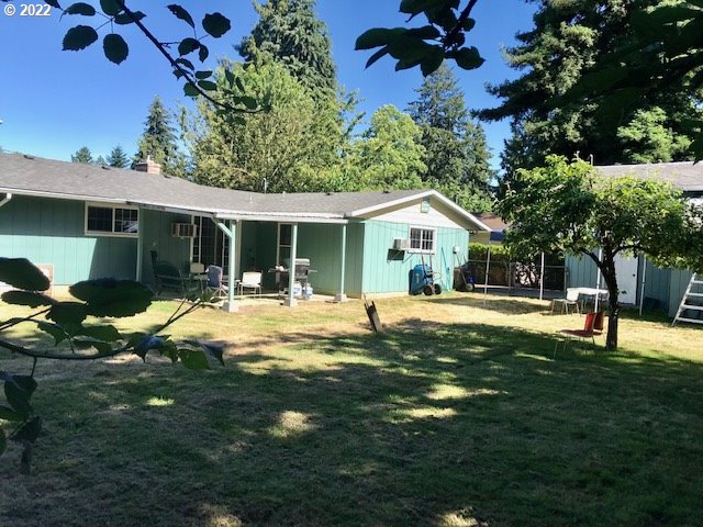 370 Lombard Lane Eugene, OR 97404 - Photo 5 of 19 a view of house with outdoor space and garden