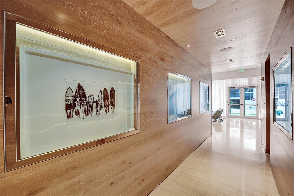 401 North Birch Road, Unit 1212 Fort Lauderdale, FL 33304 - Photo 18 of 40 a view of a hallway with interior of the house