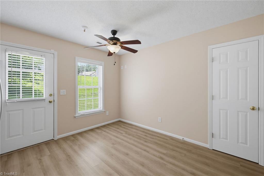 2554 Ambassador Court High Point, NC 27265 - Photo 12 of 27