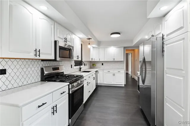 $284,900 | 96 Ellen Street, Oswego, NY 13126