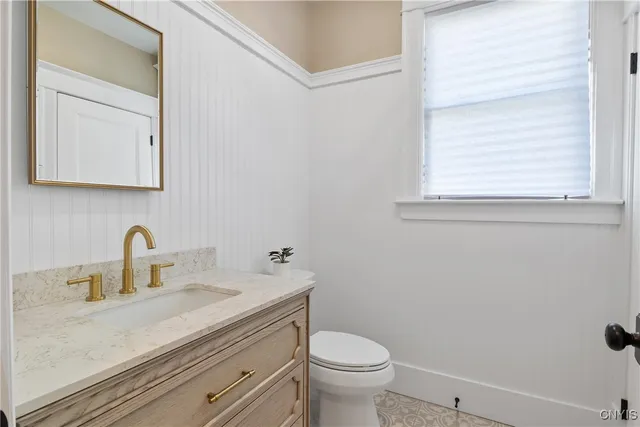 $284,900 | 96 Ellen Street, Oswego, NY 13126