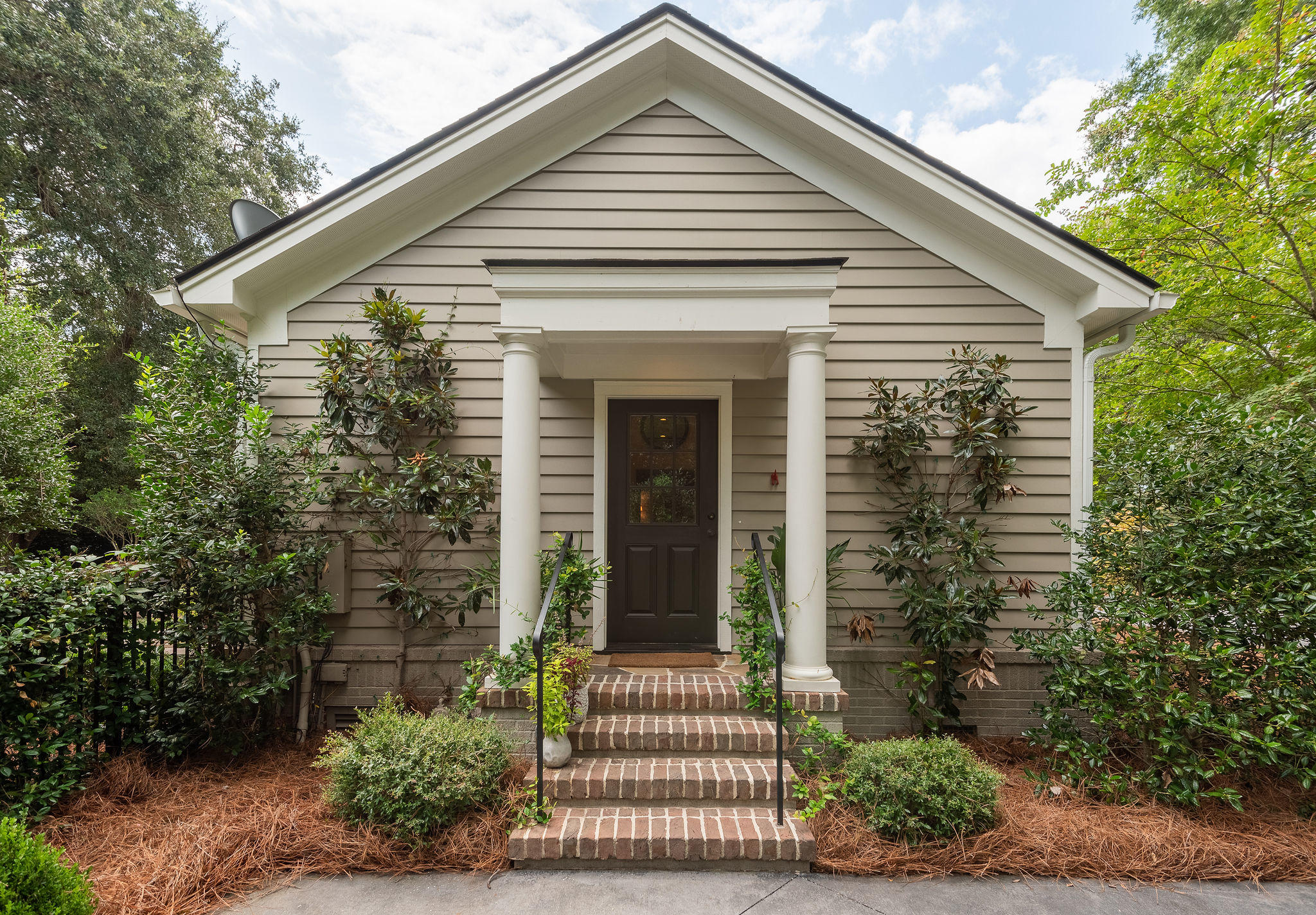 1025 Tall Pine Road Mount Pleasant, SC 29464 - Photo 7 of 69 1025TallPineRoad-7