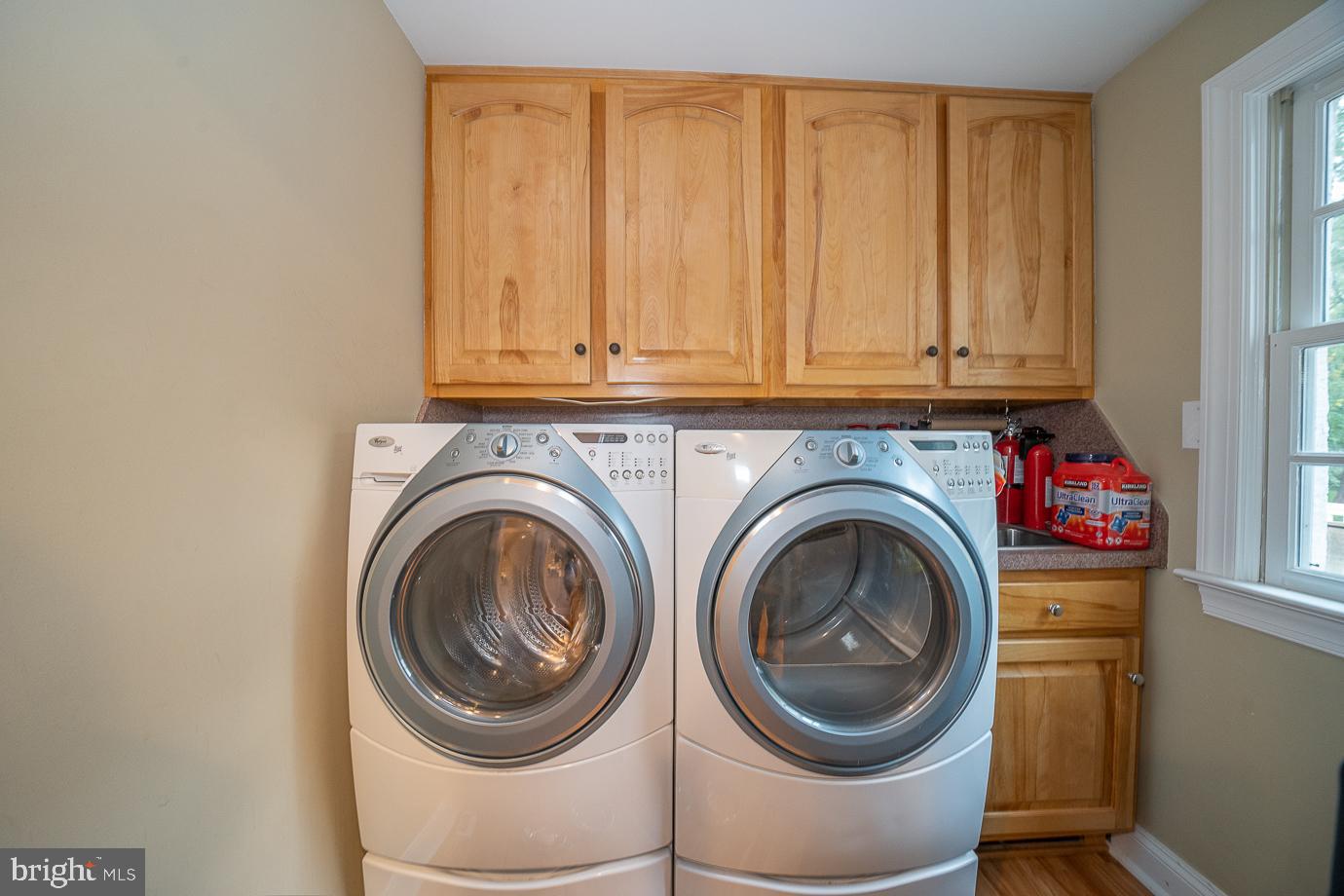 951 Pinecroft Road Berwyn, PA 19312 - Photo 16 of 36 First floor laundry