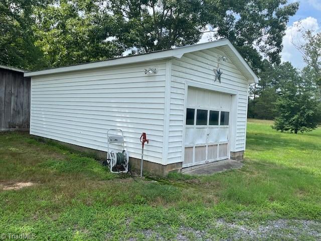 643 Liberty Church Road Mocksville, NC 27028 - Photo 6 of 16 Gallery Image 6