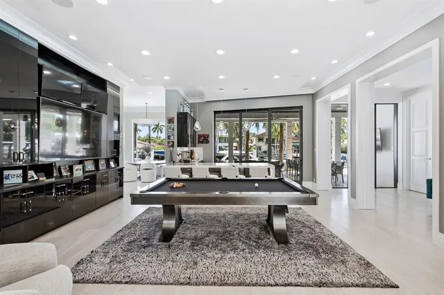 $9,900,000 | 720 Isle Of Palms Drive, Fort Lauderdale, FL 33301