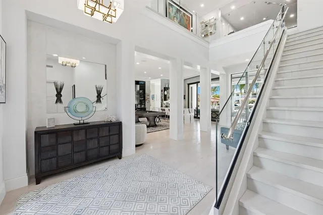 $9,900,000 | 720 Isle Of Palms Drive, Fort Lauderdale, FL 33301