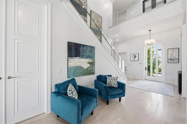 $9,900,000 | 720 Isle Of Palms Drive, Fort Lauderdale, FL 33301