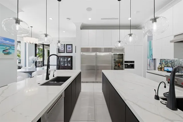 $9,900,000 | 720 Isle Of Palms Drive, Fort Lauderdale, FL 33301