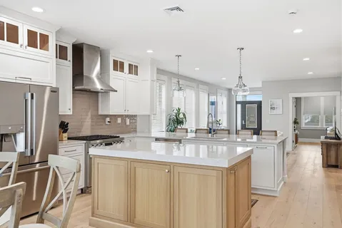 $1,599,000 | 55 A Street, Hull, MA 02045