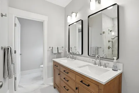 $1,599,000 | 55 A Street, Hull, MA 02045