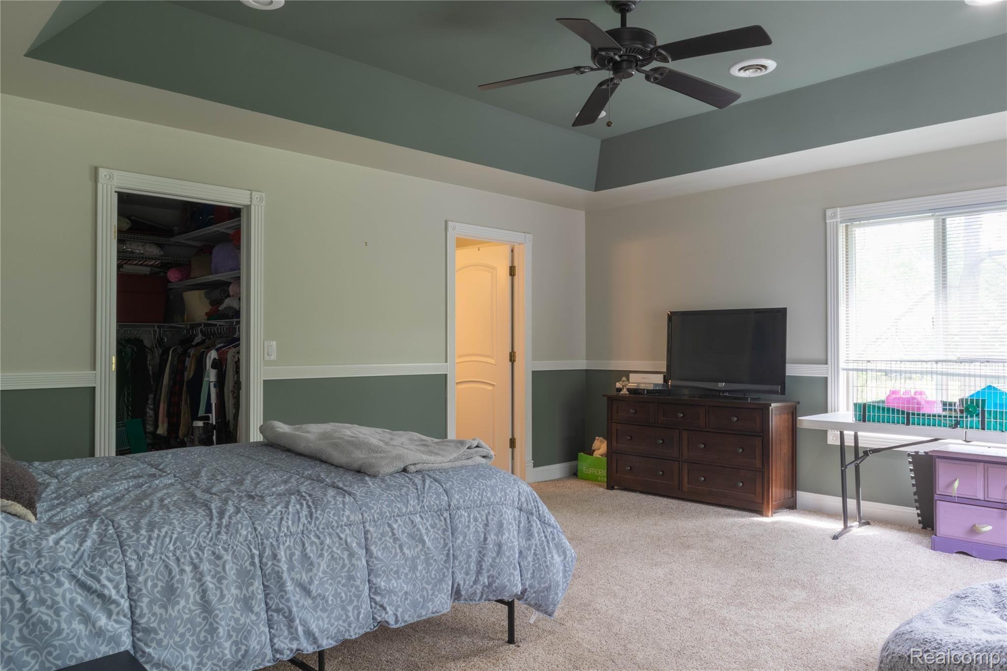60475 9 Mile Road South Lyon, MI 48178 - Photo 25 of 44 Bedroom #2 with Walk-in Closet & Separate Bathroom
