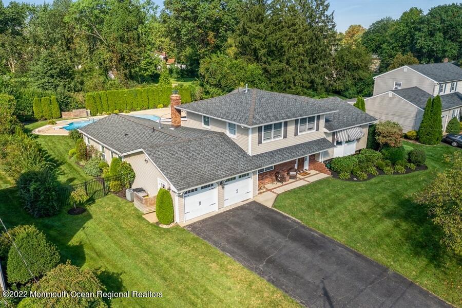 25 Green Hills Road East Brunswick, NJ 08816 - Photo 2 of 50 24_25GreenHillsRd_181001_AerialView_LowR