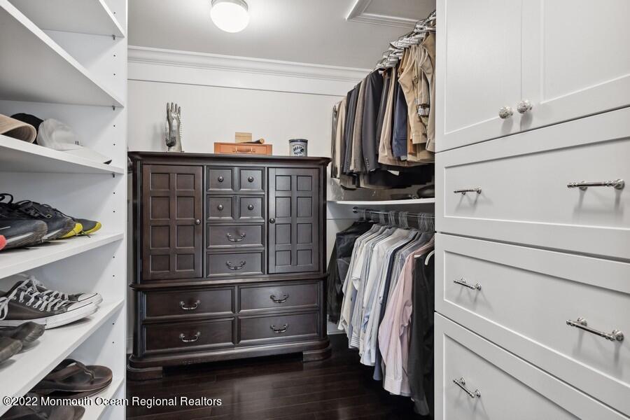 25 Green Hills Road East Brunswick, NJ 08816 - Photo 23 of 50 20_25GreenHills_2025_LowRes