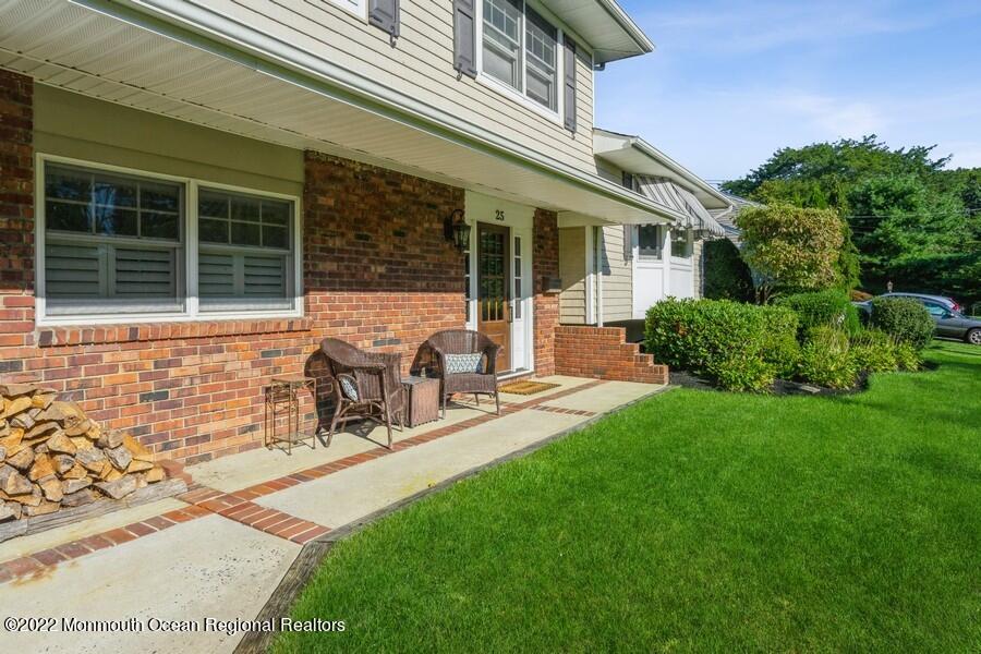 25 Green Hills Road East Brunswick, NJ 08816 - Photo 3 of 50 06_25GreenHillsRd_2008_LowRes
